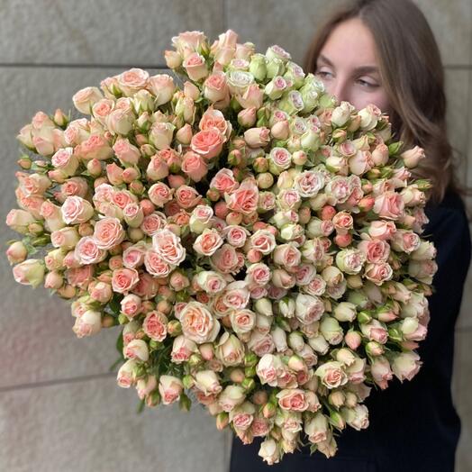 25 кустовых роз ЭКО-ФРЕНДЛИ