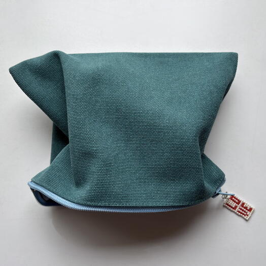 Косметичка бирюзовая