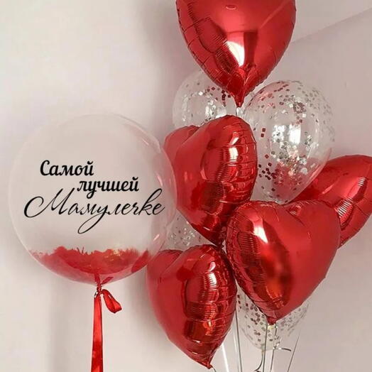 Красные сердца для мамы
