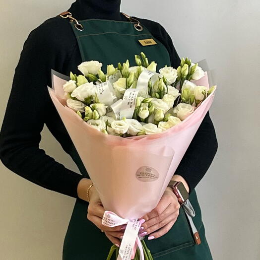Белоснежная эустома