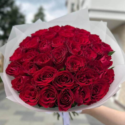 Bouquet of 35 roses "Red Kenya"