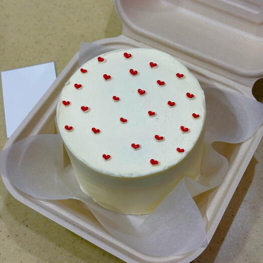 Bento cake with hearts