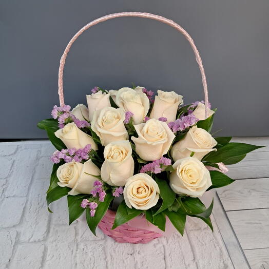 Корзиночка с розой 15 шт