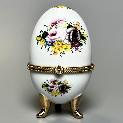 Шкатулка декоративная от Pawns Collection фарфоровая Flowers Casket ручной работы