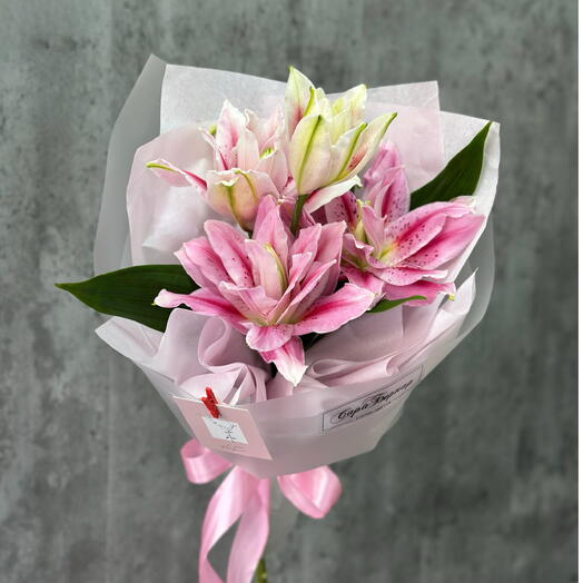 Букет Лилия