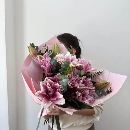 Bouquet with peony lily