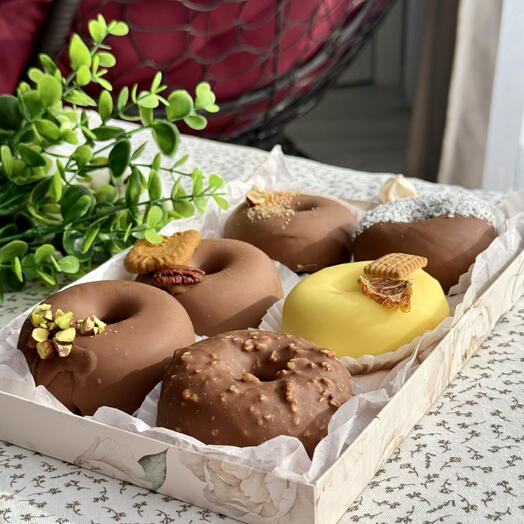 Donat cake пирожные в виде пончиков