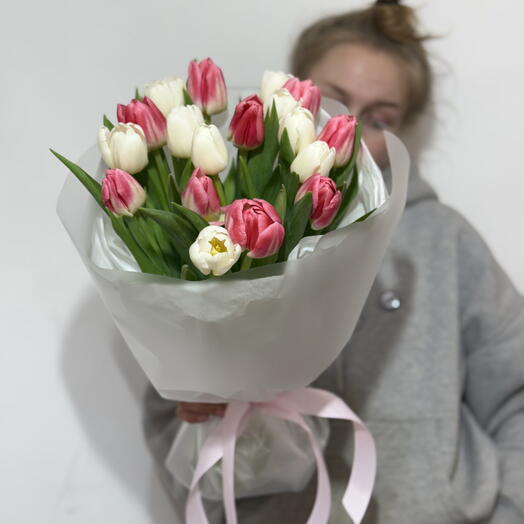 19 тюльпанов микс