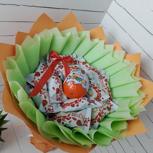 Букет с Киндером