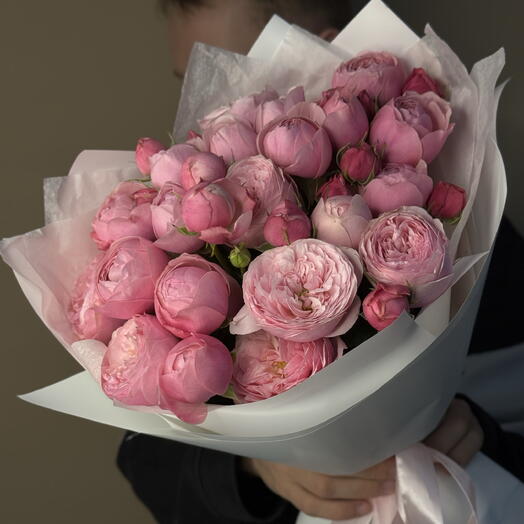 5 кустовых пионовидных роз 🎀