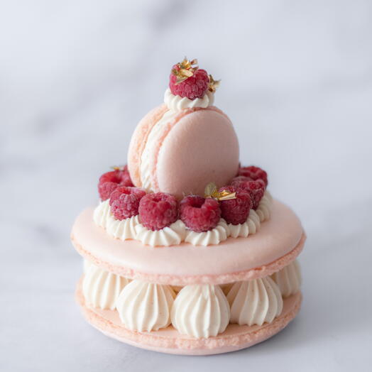 Vanilla-raspberry cake