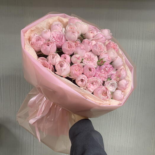 Букет из кустовой розы 25 шт