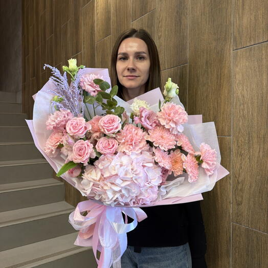 Нежный розовый букет 💕