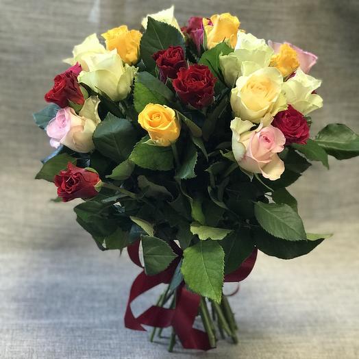 Европейский букетик из 25 кенийских роз🌹