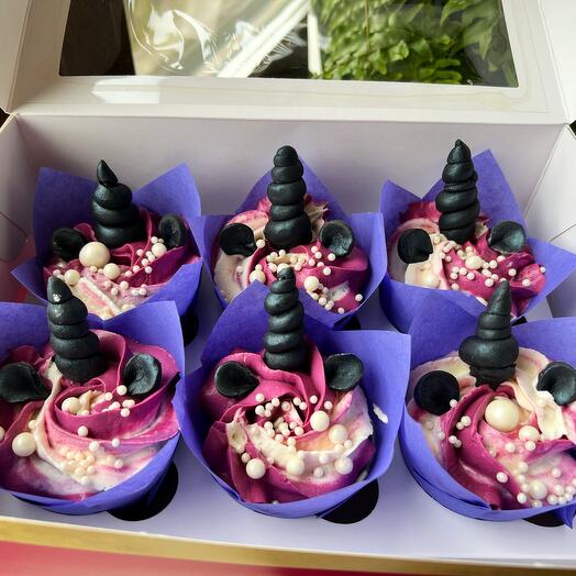 Blueberry Unicorn Cupcakes