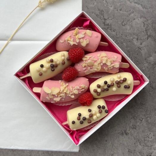 Chocolate-covered bananas