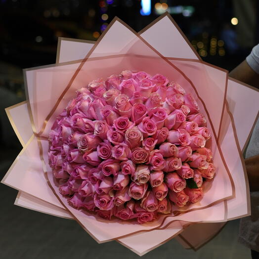 101 pink roses bouquet