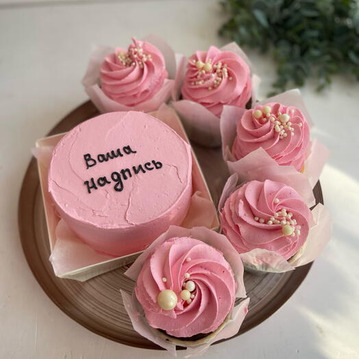 Набір Бенто торт і 5 капкейків з вашим написом