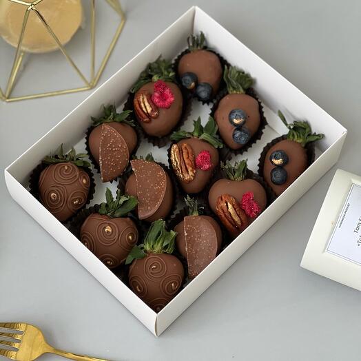 Клубника в шоколаде Маме 25 🍓