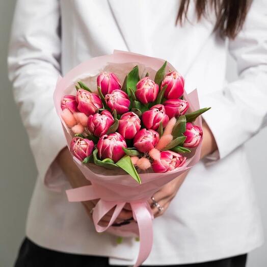 Пионовидные тюльпаны 15