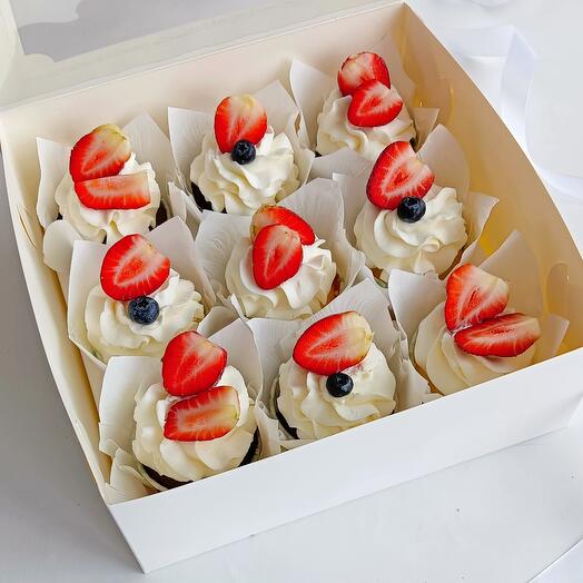 Капкейки 9 шт ассорти