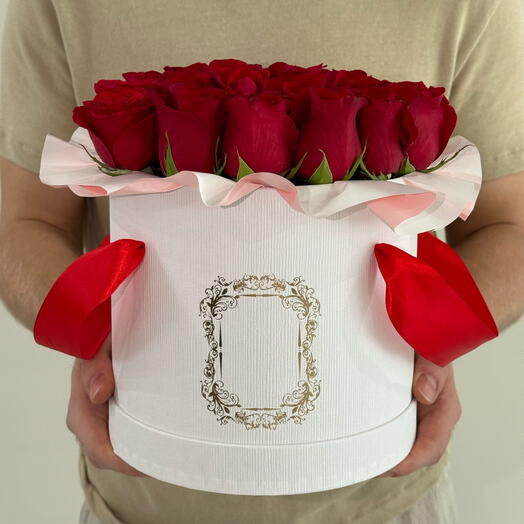 Red Roses | White Box (S)