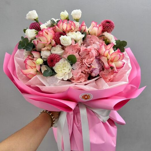 Прекрасный евро букет цветов от Оранж Алматы