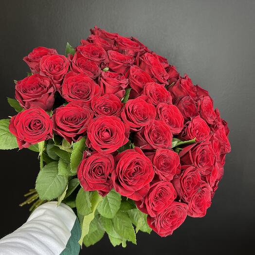 Букет из 45 красных роз Ред Наоми
