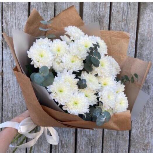 Букет из хризантемы