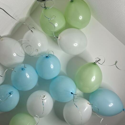 Globos de helio blanco, azul, kiwi 15 piezas, bajo el techo