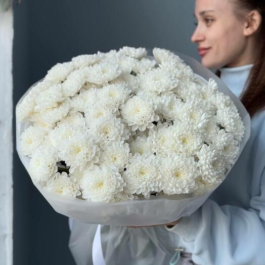Букет из 15 хризантем Алтай