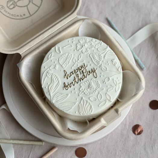 Бенто тортик «happy birthday» с цветочками