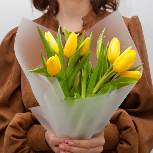 Букет желтых тюльпанов, 9 шт., 45 см. Florentika