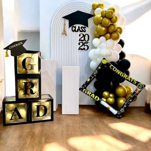 Graduation balloon decoration