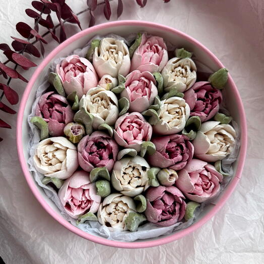 Розовые зефирные тюльпаны в шляпной коробке | зефир ручной работы в подарок любимой