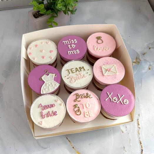 Трайфлы на девичник, торт в стаканчике в подарок невесте