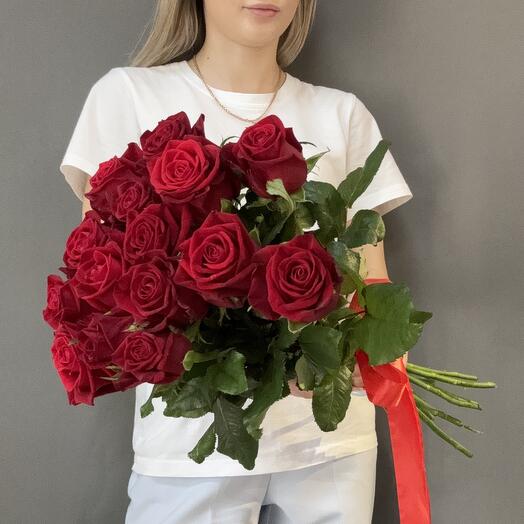 Букет из 15 красных Роз