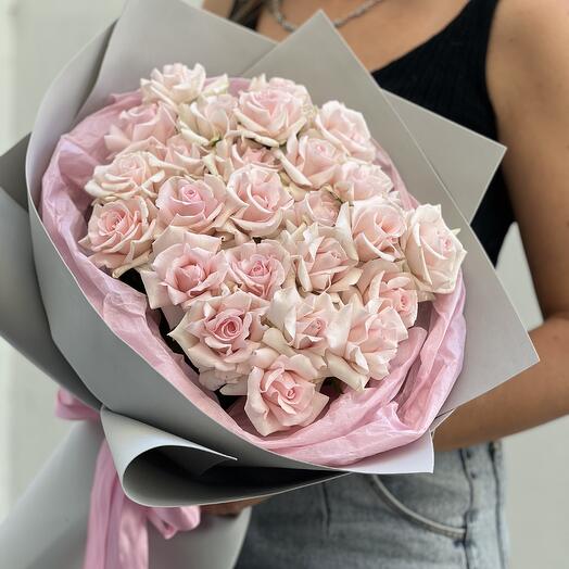 Розовые розы 25 шт