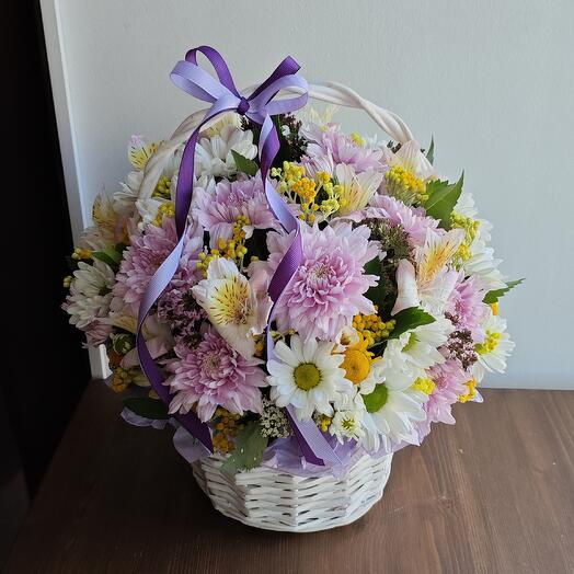 Basket with flowers