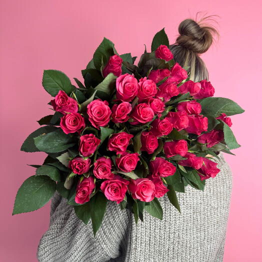 Букет 2254 | 35 малиновых роз 40 см под ленту