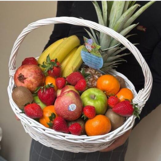 Корзина с фруктами 01