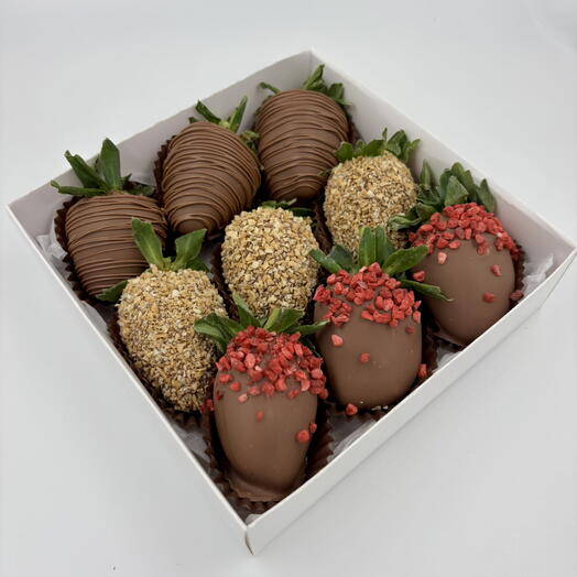Клубника в шоколаде 9 ягод 🍓🍫