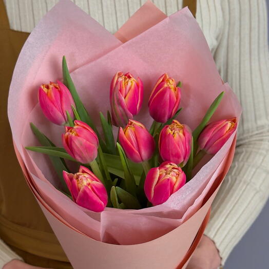 Тюльпаны яркие 9 штук