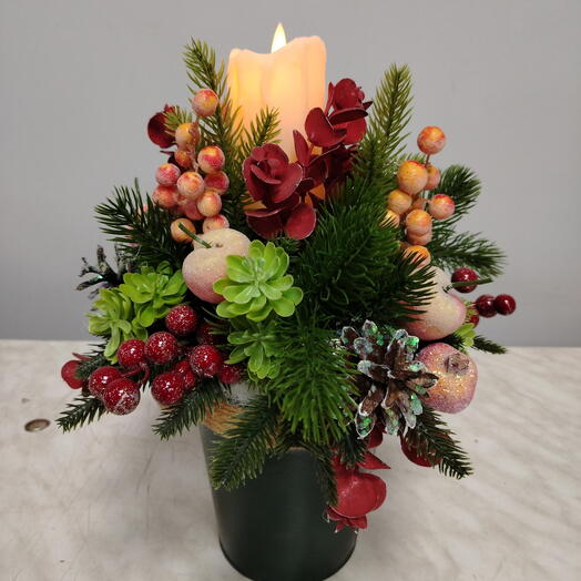 Новогодняя композиция «Зимние яблоки»