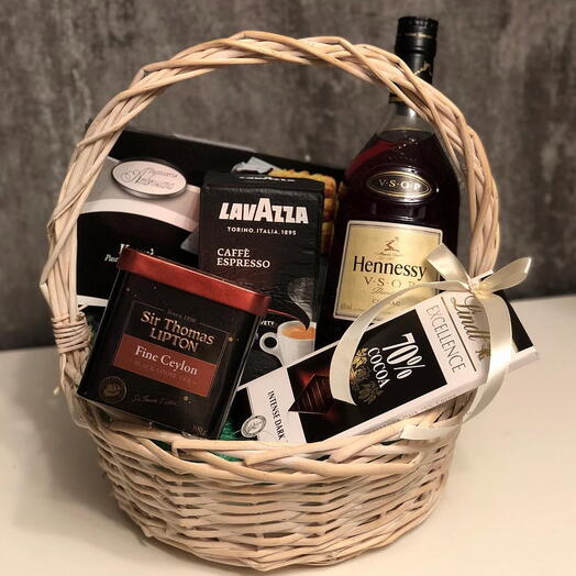 Gift basket for man