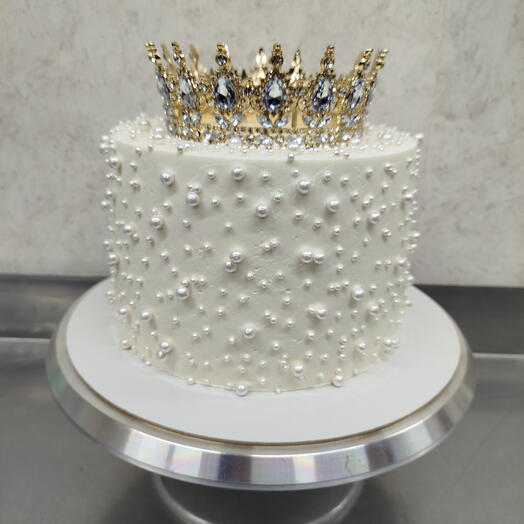 Торт с Короной Белый