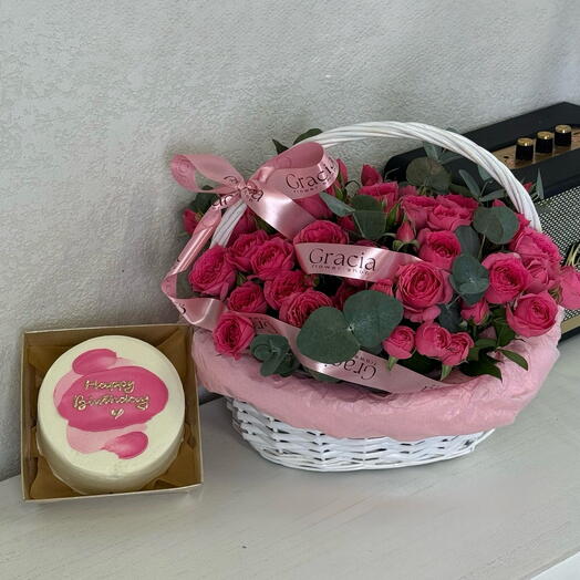 Комбо Цветы в корзине+ Тортик