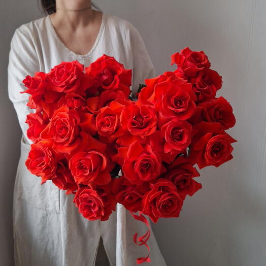 Огненное сердце ️❣️ Алая французская роза нина, 25 штучек