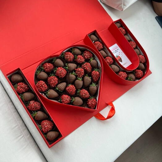 Клубника в шоколаде l love you