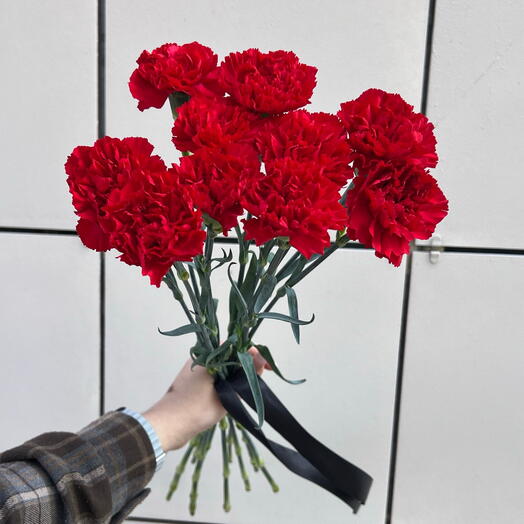 10 гвоздик